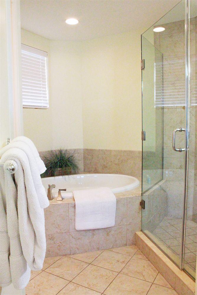 Key West Harbour Oceanfront Suites Exterior foto