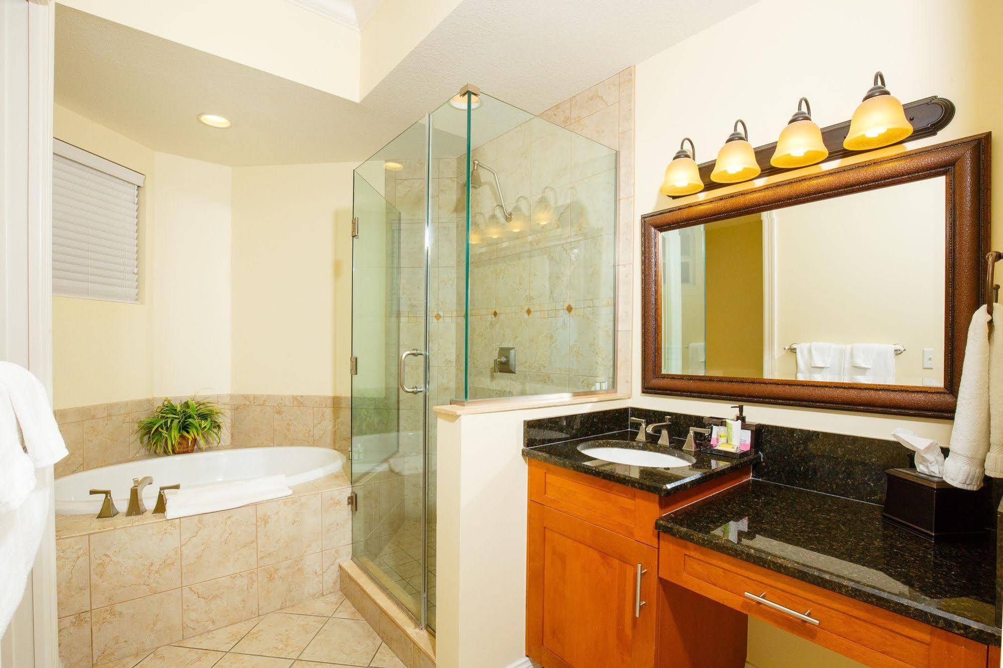 Key West Harbour Oceanfront Suites Exterior foto